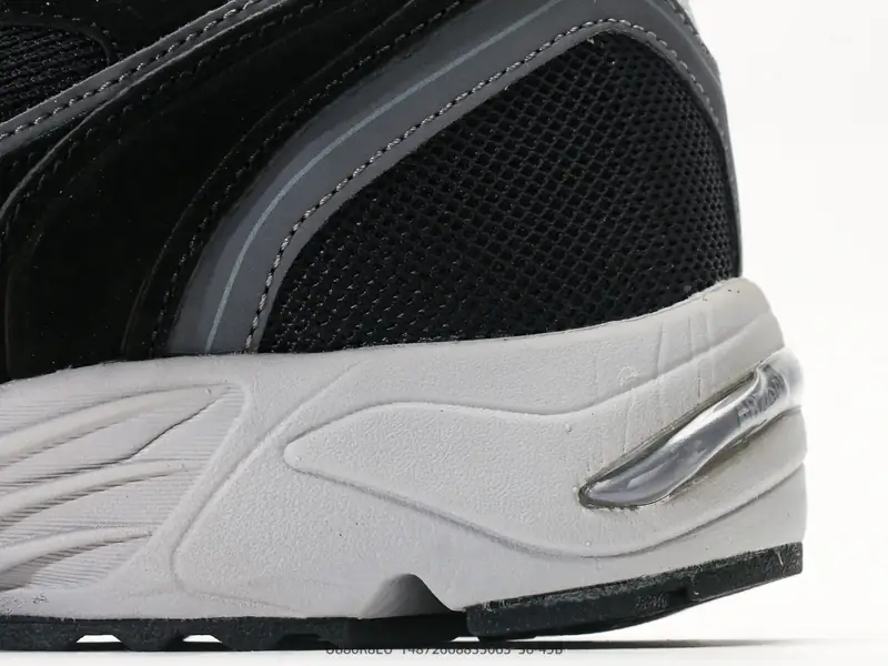 New Balance Scarpe sportive Retro Resistente Basso U880R8EU #14872668833063